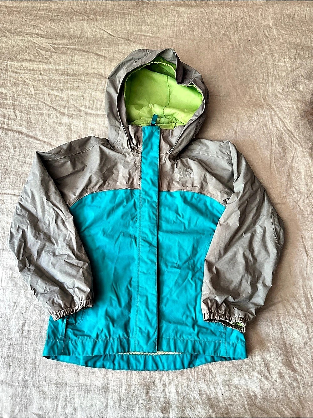 The North Face Girls Color Block Rain Jacket Size XXS size 5